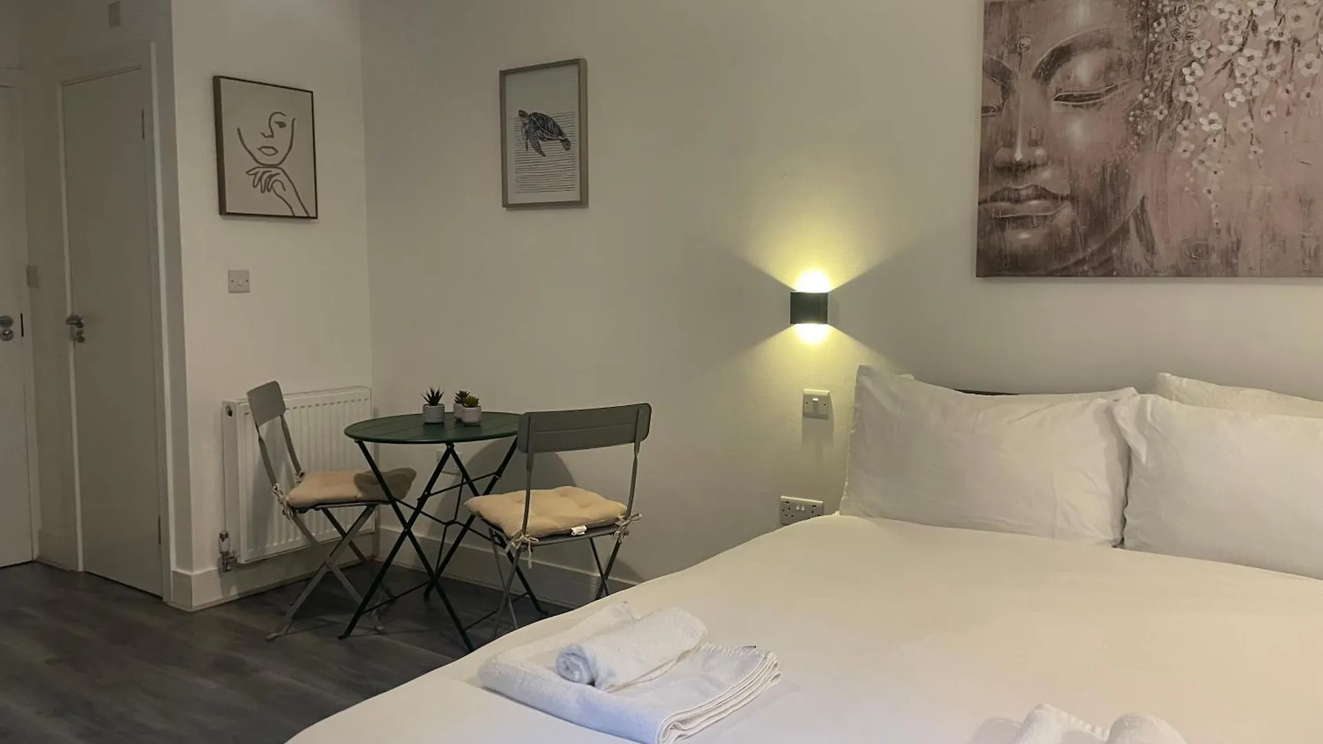 Apartment Amazing Studios 2 - East London